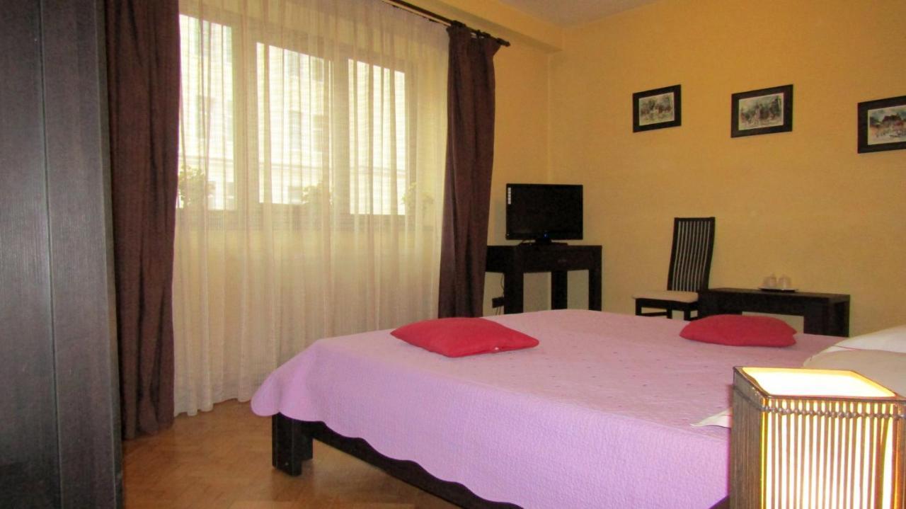 Rami House Central Double Rooms Brasov Exterior photo