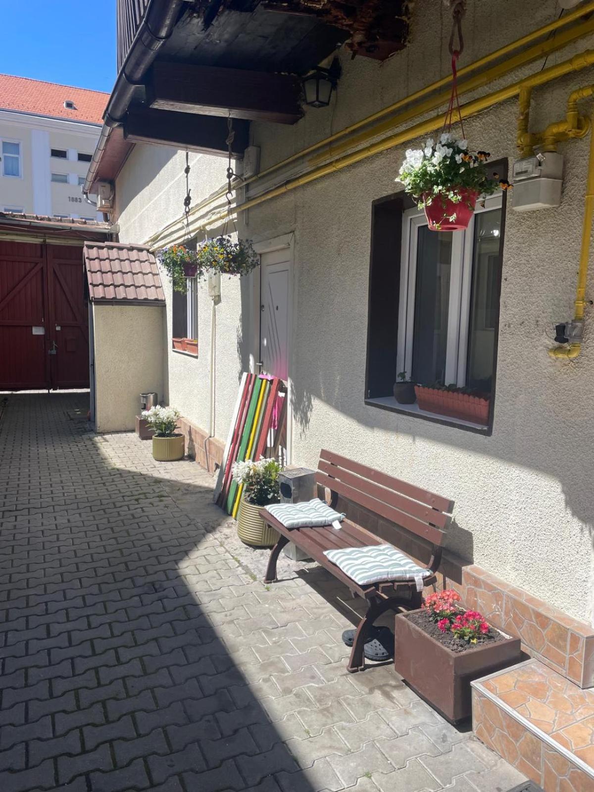 Rami House Central Double Rooms Brasov Exterior photo